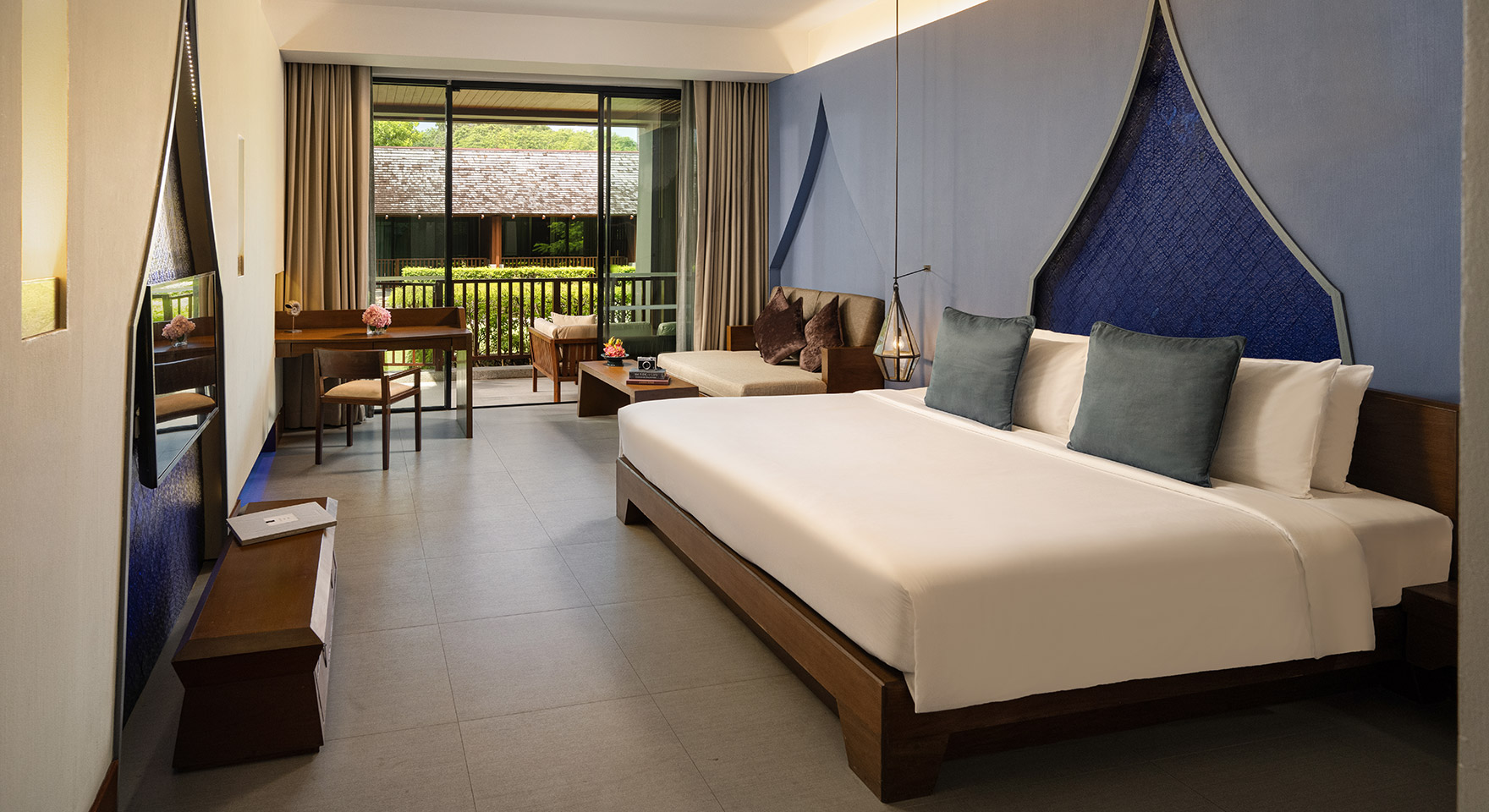 Deluxe Garden View Room at Avista Hideaway Phuket Patong Mgallery